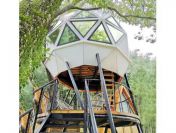 Domek na drzewie letniskowy dom całoroczny przenośny turystyczny mobilny ambona