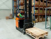 Orderpicker, komisjoner, operator wózka widłowego