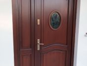 STOLARSTWO-RENOWACJA- ODNAWIANIE DRZWI I BRAM WEJŚCIOWYCH.