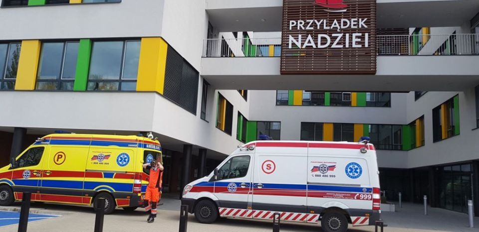 Transport Sanitarny / Ambulans, Karetka /zabezpieczenia medyczne Wrocław - Zdjęcie 1