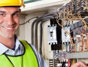 Elektryk przemysłowy podłączanie maszyn Chemnitz