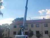 SPRZEDAM PODNOŚNIK KOSZOWY 18M
