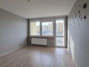 3pok, 60met, Okolice Strzegomskiej BALKON/PIWNICA (Wrocław)