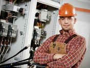 Elektromonter - praca stacjonarna i wyjazdowa (Witten-PR-DE)