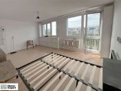 1pok, 26met, Okolice Powstańców Śląskich BALKON/PIWNICA (Wrocław)