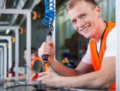 Pracownik produkcji - montaż części plastikowych (Neresheim-BO-WR-AS-DE)