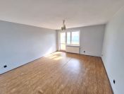 3pok, 70met, Okolice Brucknera BALKON/PIWNICA (Wrocław)