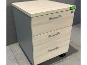 Kontenerek pod biurko