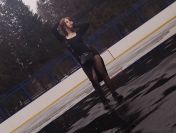 Monika. Tylko konkretni. 23 lat.