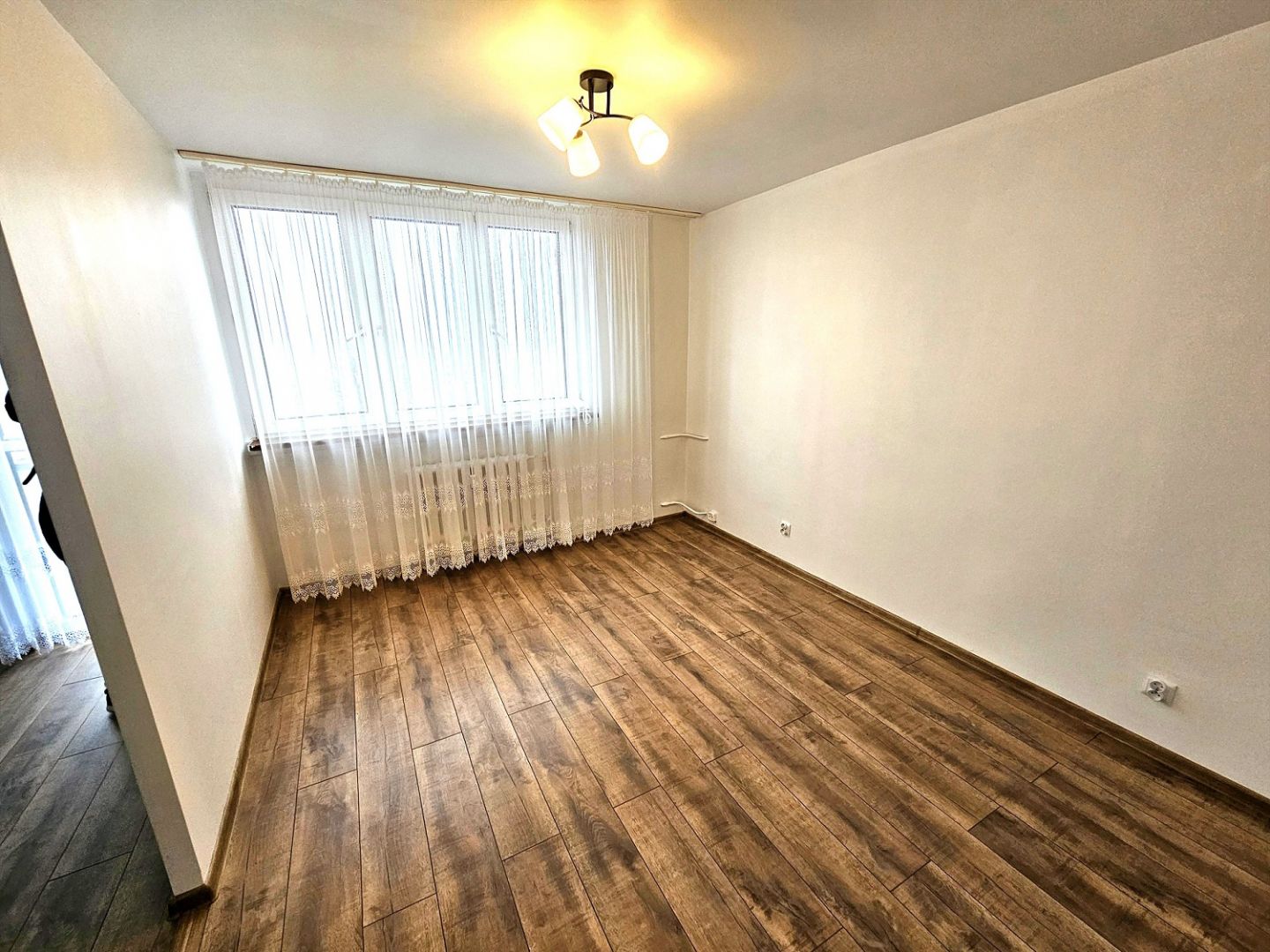 2pok, 31met, okolice Gorlickiej PIWNICA/WINDA/PARKING (Wrocław) Wrocław - Psie Pole - Zdjęcie 1