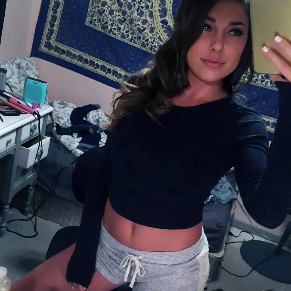 Samotna szuka wrażeń  - Zdjęcie 1