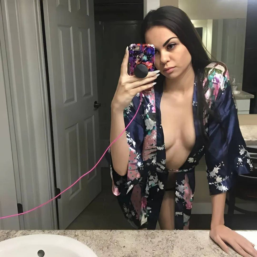 Chętna na spotkanie  - Zdjęcie 1