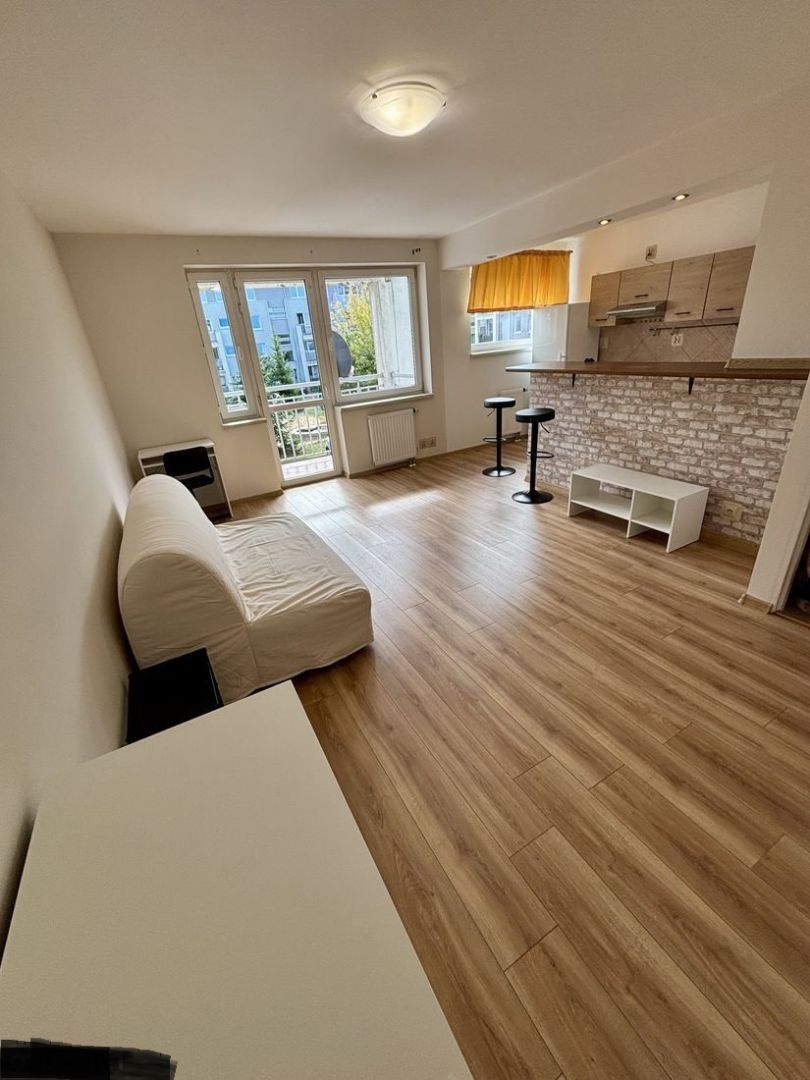 1pok, 35met, Okolice Zagrodniczej BALKON/MP/2004 (Wrocław) Wrocław - Psie Pole - Zdjęcie 1