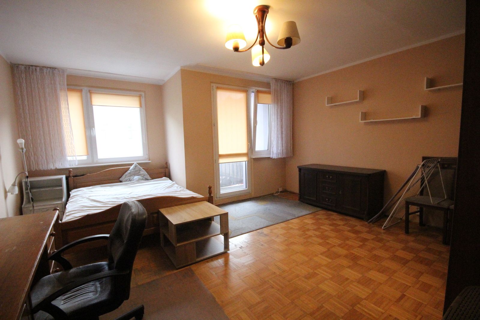 Pokój (25 met) okolice Siemieńskiego BALKON/WINDA (Wrocław) Wrocław - Kleczków - Zdjęcie 1