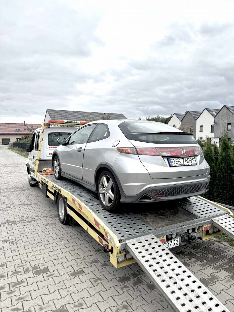 Zaholuj.pl Pomoc drogowa Wrocław Wrocław - Zdjęcie 1